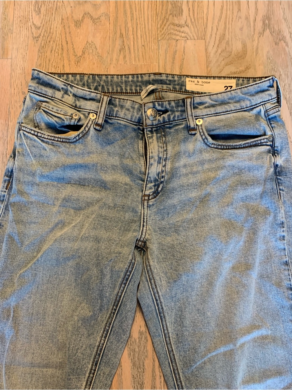 rag & bone dre low rise slim boyfriend jeans - Light Blue